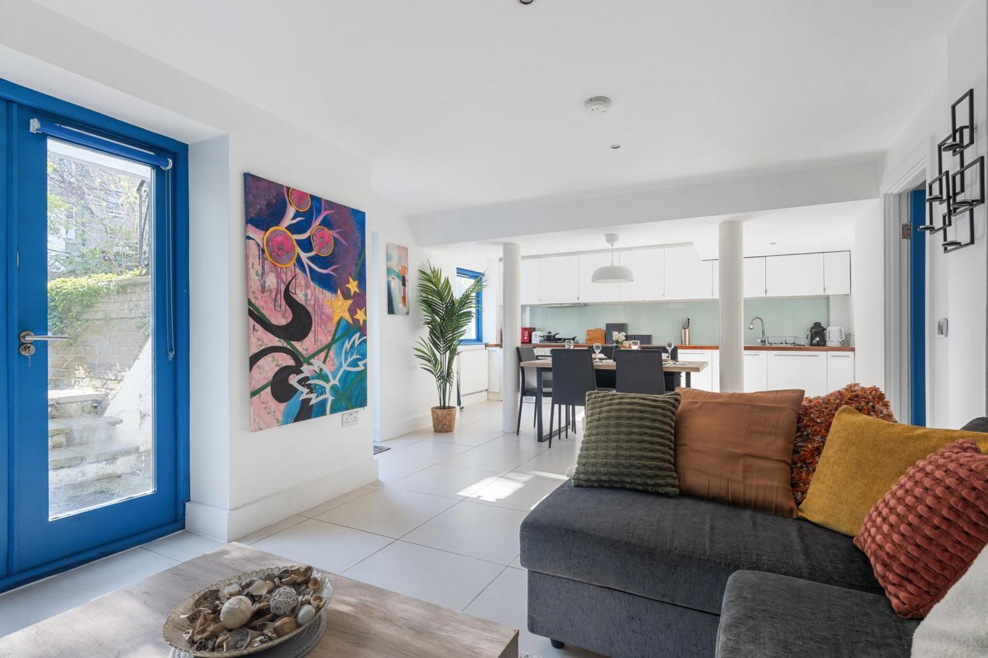 Apartment Bright & Cosy 2 Bedroom With Garden In